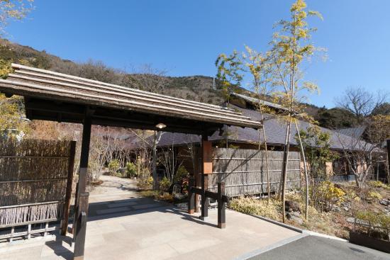 Hakone Yuryo